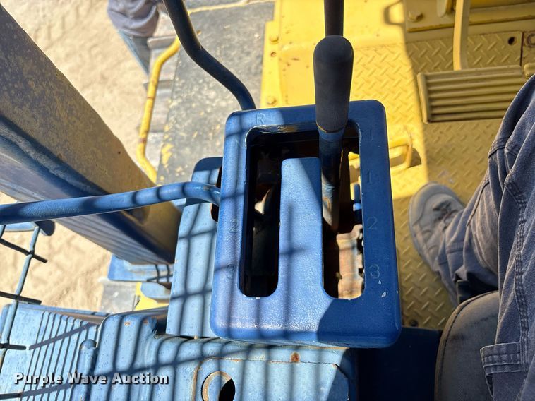 image for item DX8067 Komatsu D85P cable plow