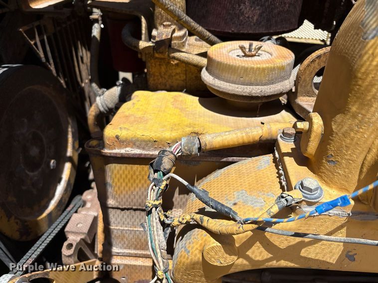 image for item DX8067 Komatsu D85P cable plow