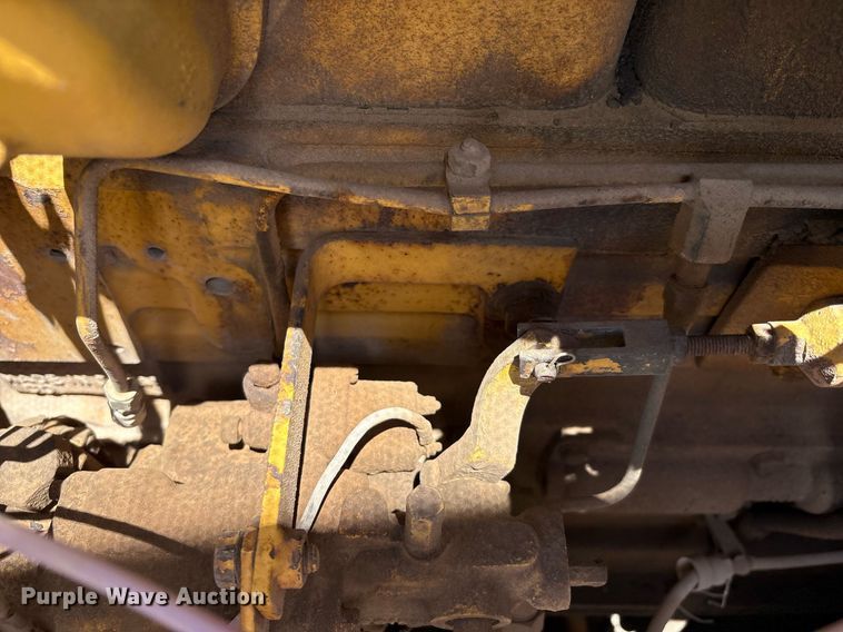 image for item DX8067 Komatsu D85P cable plow