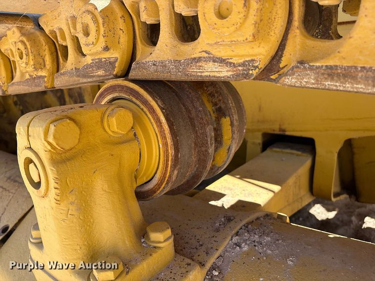 image for item DX8067 Komatsu D85P cable plow