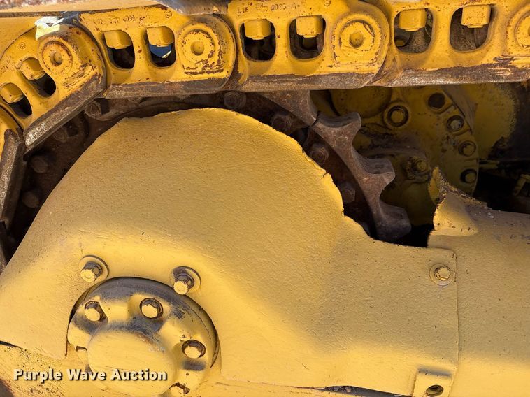 image for item DX8067 Komatsu D85P cable plow