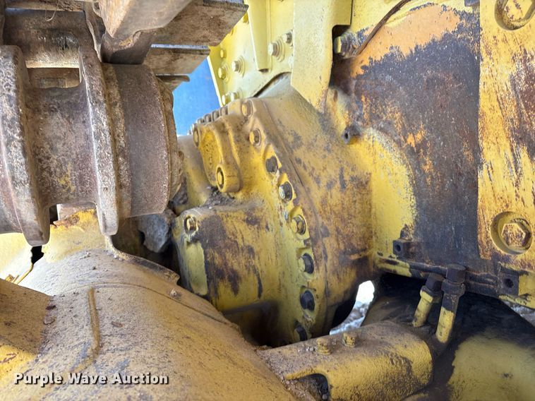 image for item DX8067 Komatsu D85P cable plow