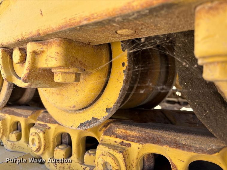 image for item DX8067 Komatsu D85P cable plow