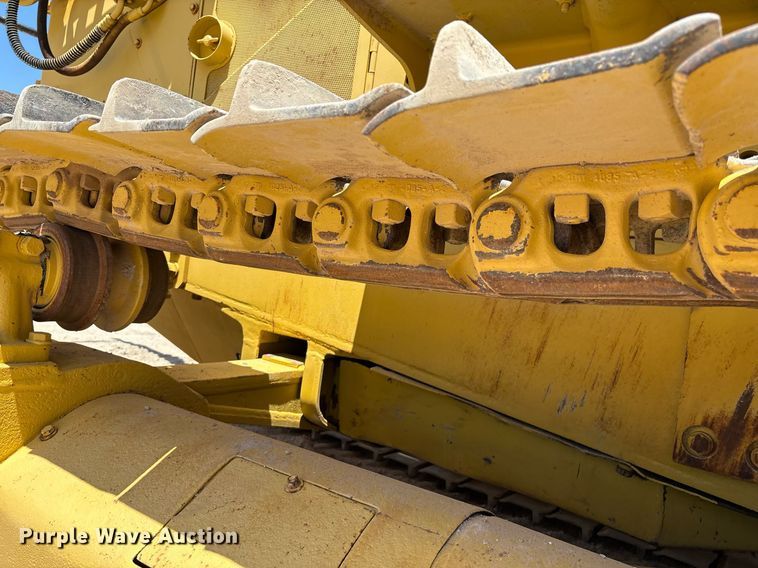 image for item DX8067 Komatsu D85P cable plow