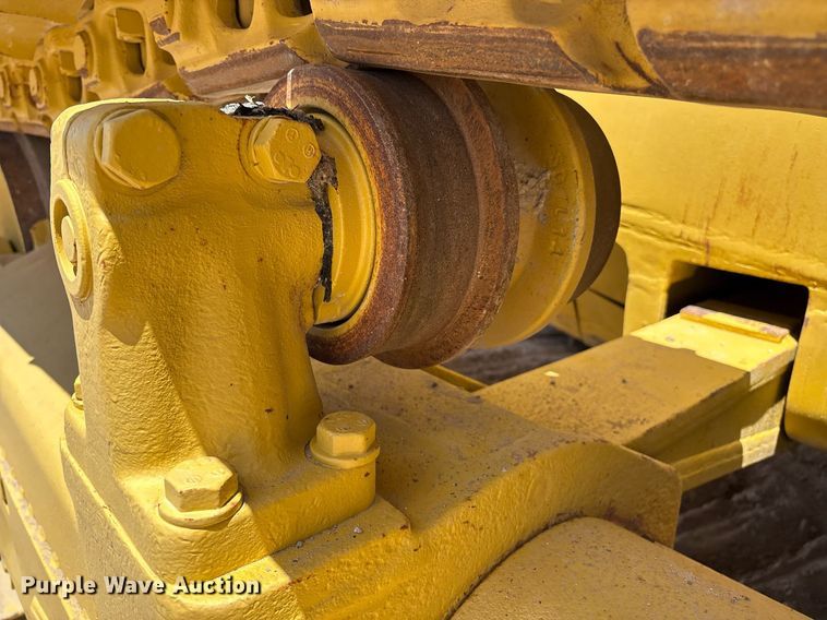 image for item DX8067 Komatsu D85P cable plow