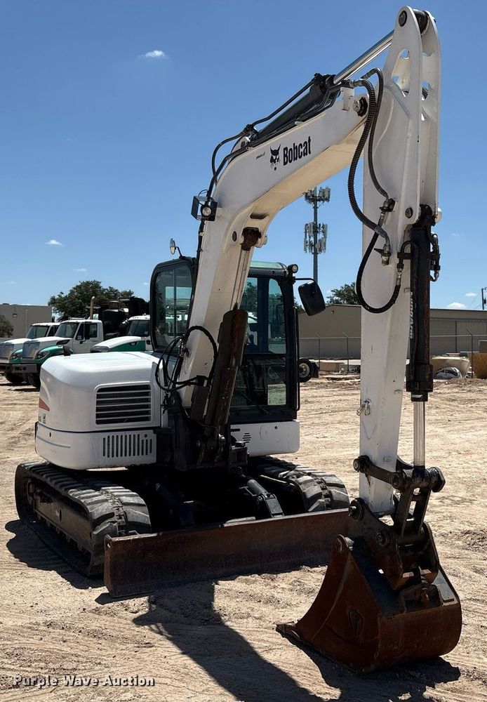 EXCAVADORA 2015 BOBCAT E85