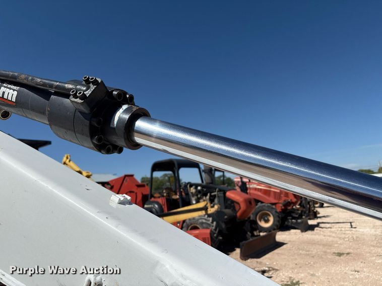 image for item DX8068 2015 Bobcat E85 mini excavator