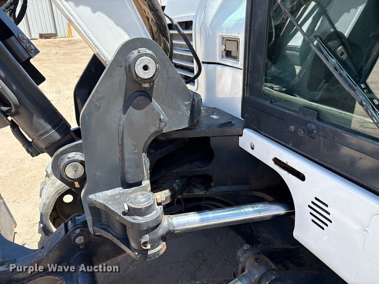 image for item DX8068 2015 Bobcat E85 mini excavator