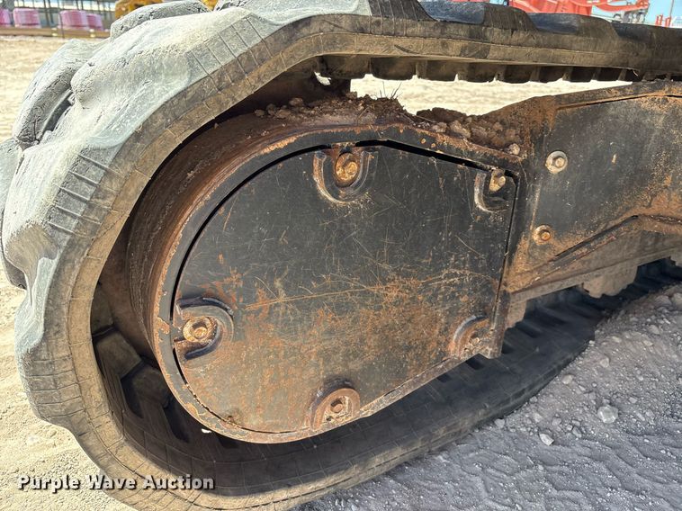 image for item DX8068 2015 Bobcat E85 mini excavator