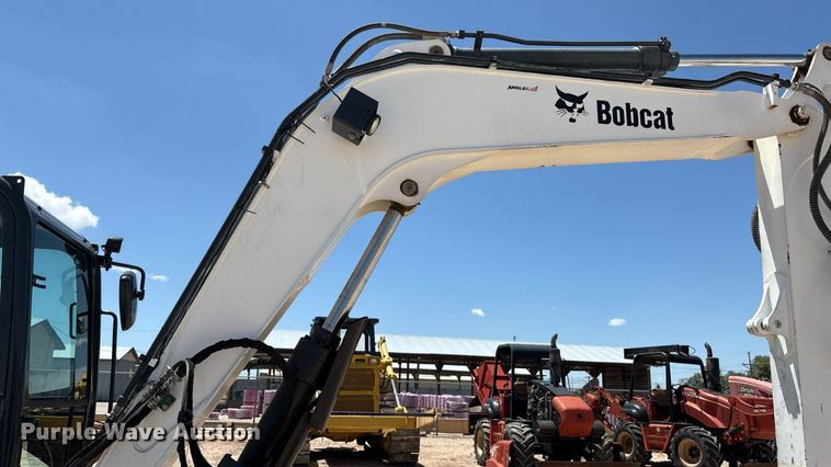 image for item DX8068 2015 Bobcat E85 mini excavator