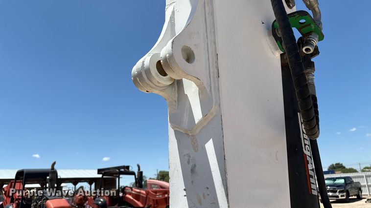 image for item DX8068 2015 Bobcat E85 mini excavator