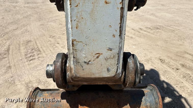 image for item DX8068 2015 Bobcat E85 mini excavator