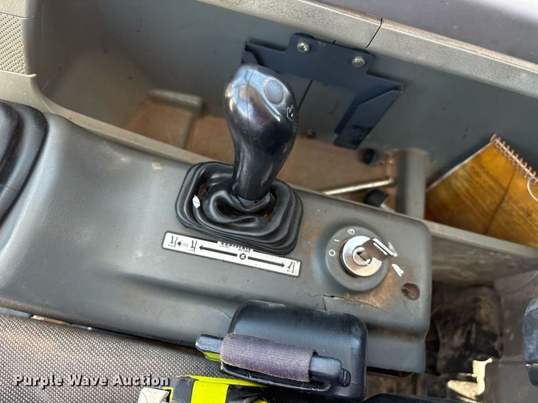 image for item DX8068 2015 Bobcat E85 mini excavator