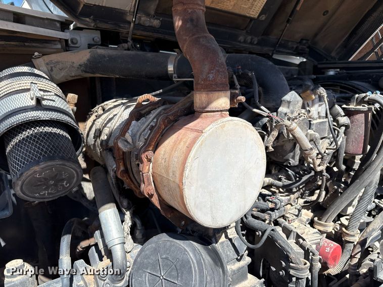 image for item DX8068 2015 Bobcat E85 mini excavator