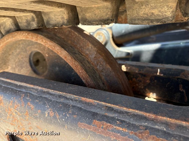 image for item DX8068 2015 Bobcat E85 mini excavator