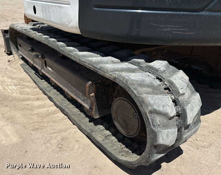 image for item DX8068 2015 Bobcat E85 mini excavator