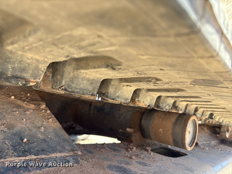 image for item DX8068 2015 Bobcat E85 mini excavator