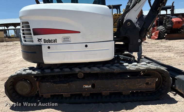 image for item DX8068 2015 Bobcat E85 mini excavator