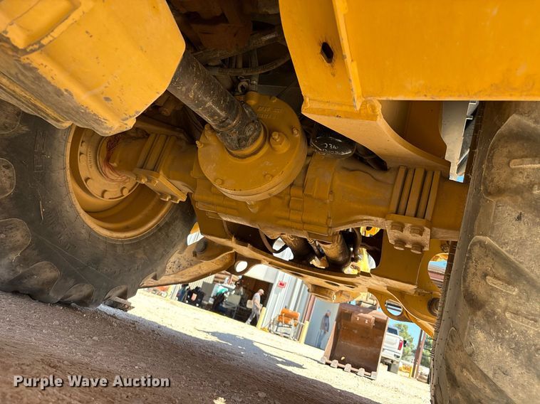 image for item DX8073 2018 John Deere 310SL backhoe