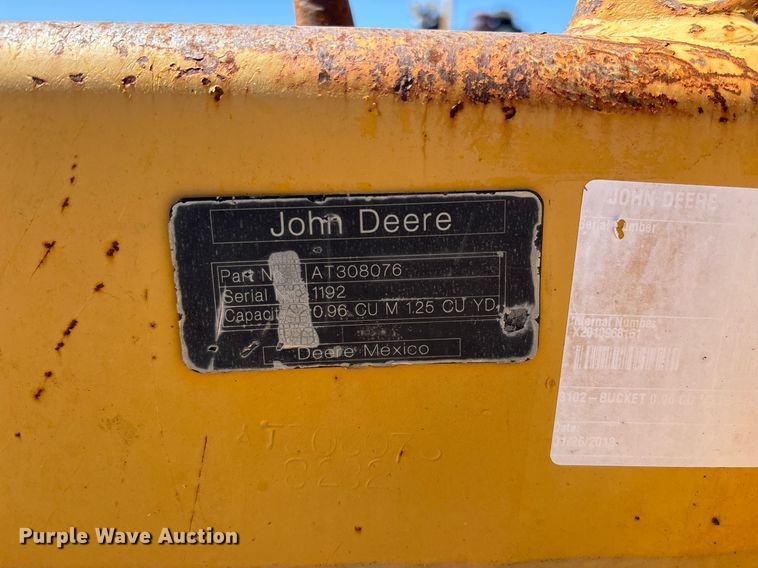 image for item DX8073 2018 John Deere 310SL backhoe