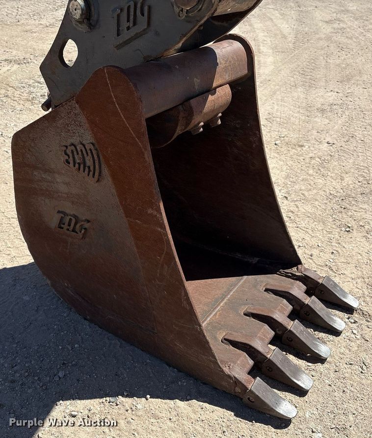 image for item DX8073 2018 John Deere 310SL backhoe