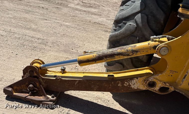 image for item DX8073 2018 John Deere 310SL backhoe