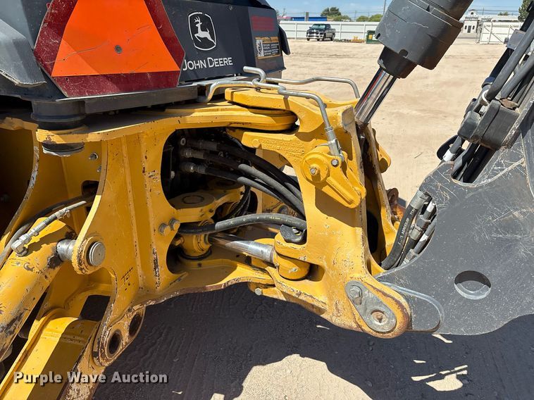 image for item DX8073 2018 John Deere 310SL backhoe