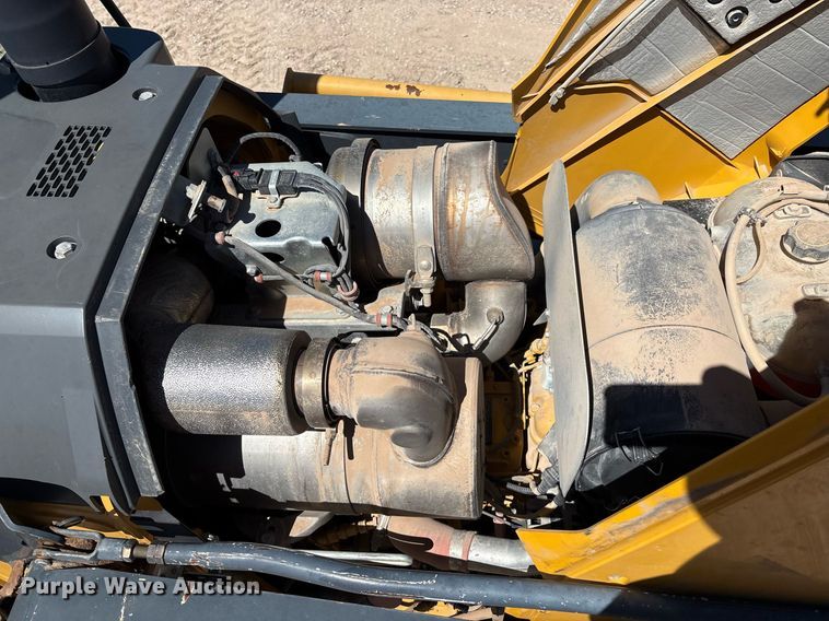 image for item DX8073 2018 John Deere 310SL backhoe