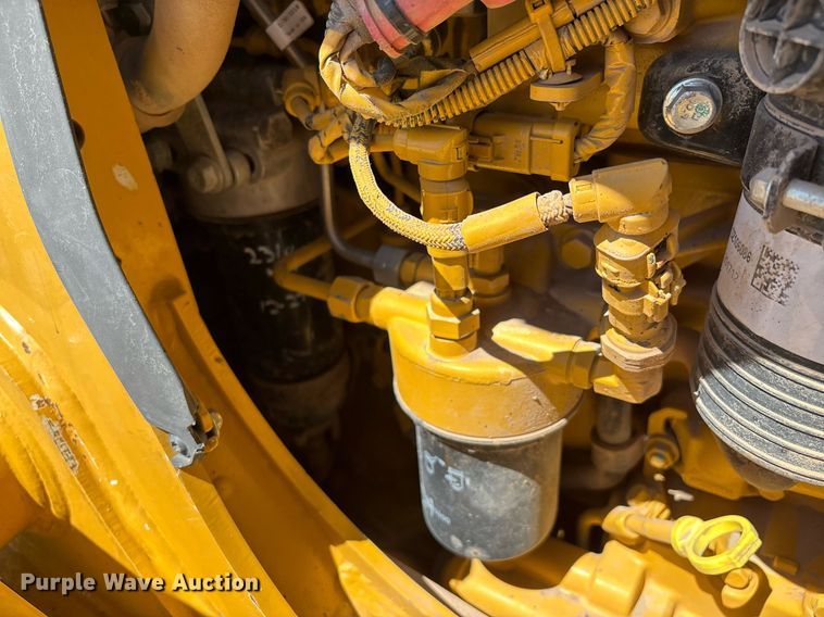 image for item DX8073 2018 John Deere 310SL backhoe