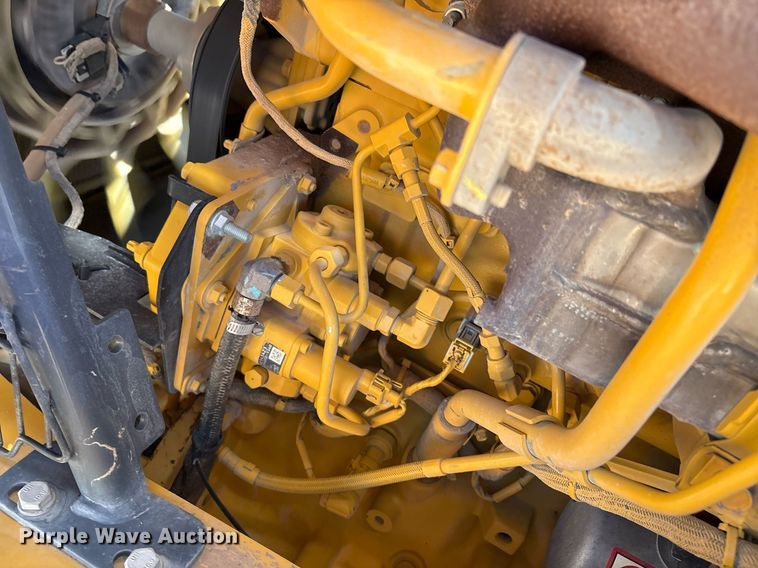 image for item DX8073 2018 John Deere 310SL backhoe