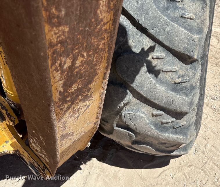 image for item DX8073 2018 John Deere 310SL backhoe