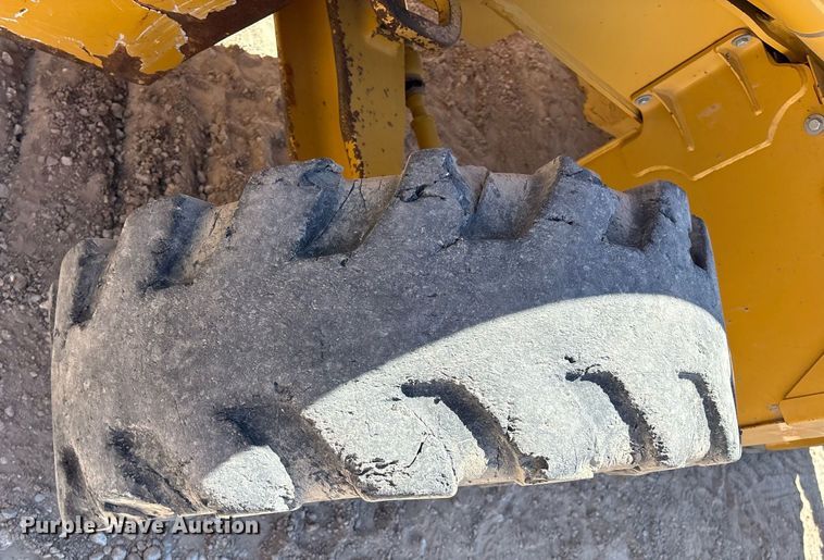 image for item DX8073 2018 John Deere 310SL backhoe