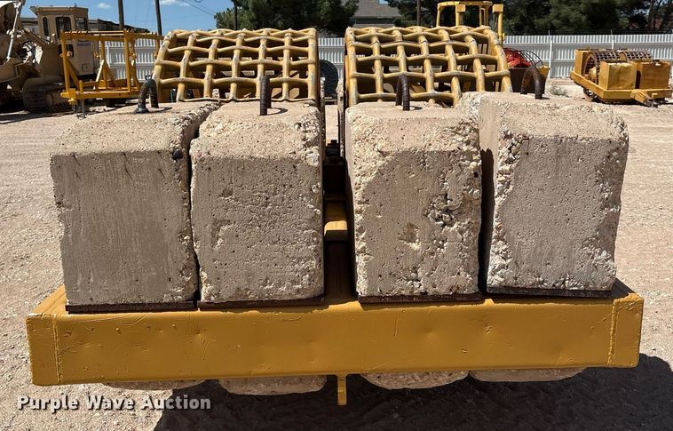 image for item DX8081 Hyster grid roller