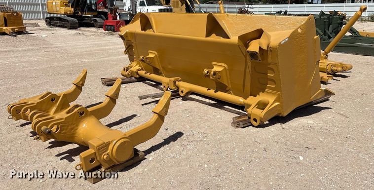 image for item DX8082 Dozer parts