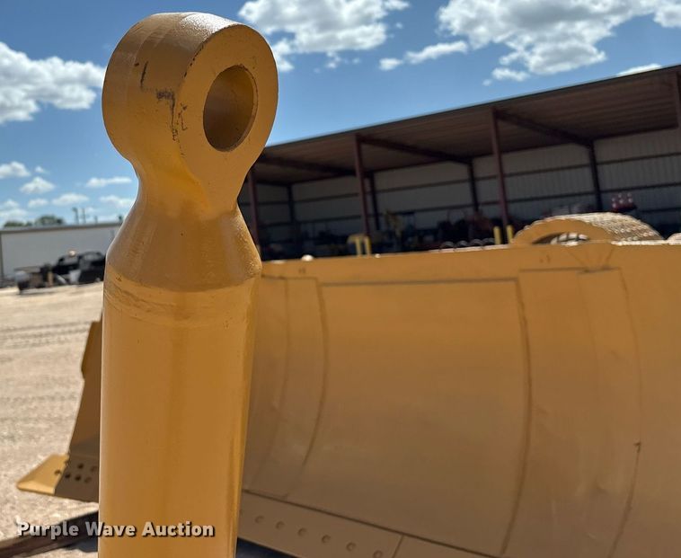 image for item DX8082 Dozer parts