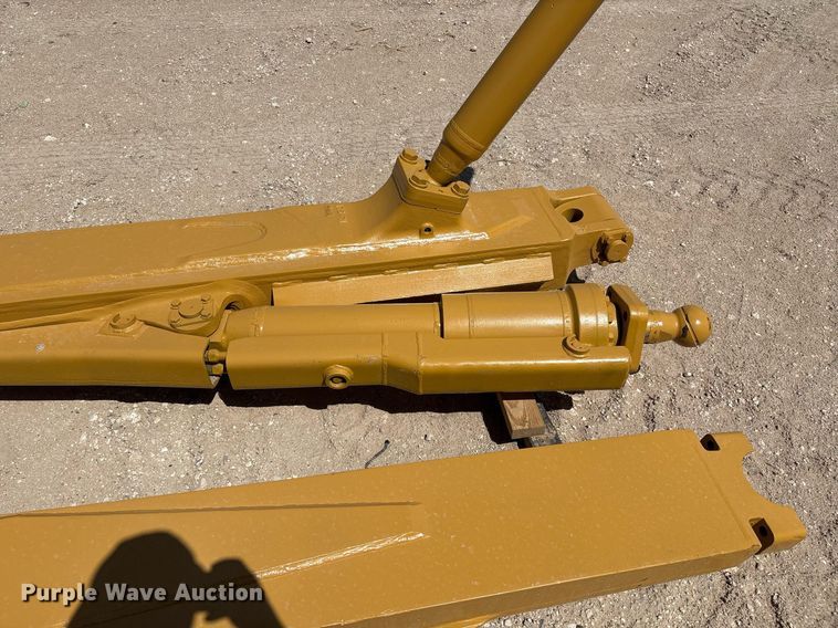 image for item DX8082 Dozer parts
