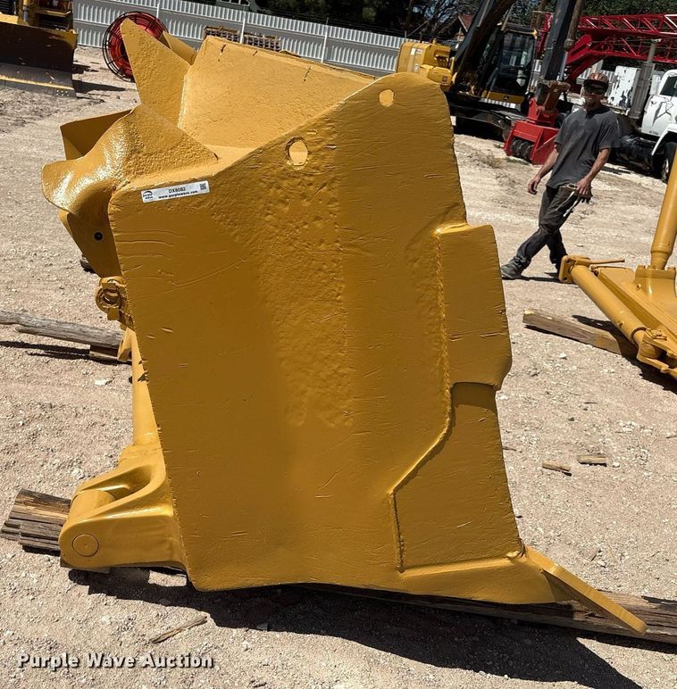 image for item DX8082 Dozer parts
