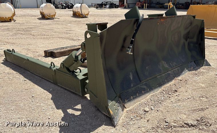 image for item DX8083 Dozer blade