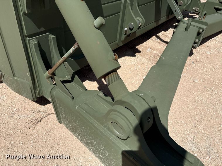 image for item DX8083 Dozer blade