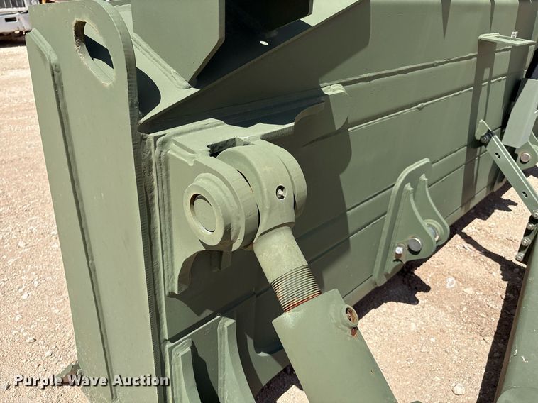 image for item DX8083 Dozer blade