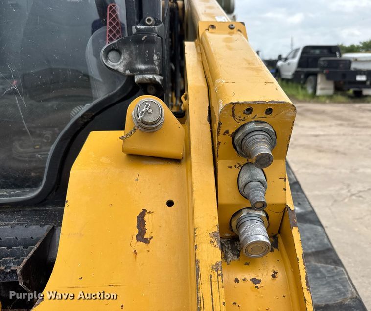 image for item DY0440 2015 Caterpillar 289D tracked skid steer loader