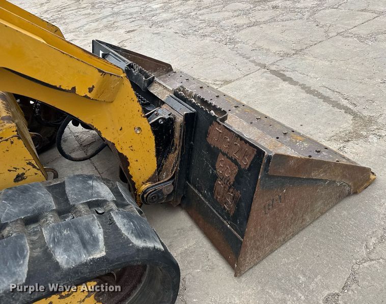 image for item DY0440 2015 Caterpillar 289D tracked skid steer loader