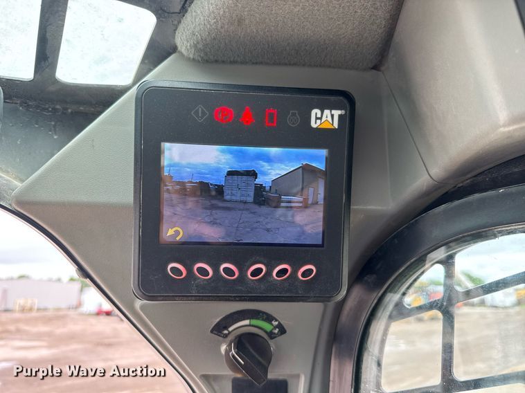 image for item DY0440 2015 Caterpillar 289D tracked skid steer loader