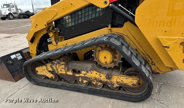 image for item DY0440 2015 Caterpillar 289D tracked skid steer loader