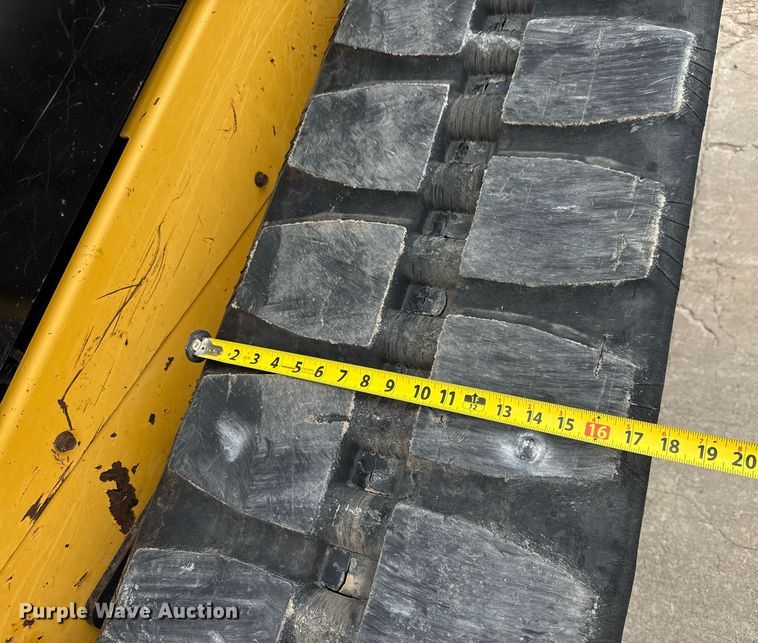 image for item DY0440 2015 Caterpillar 289D tracked skid steer loader