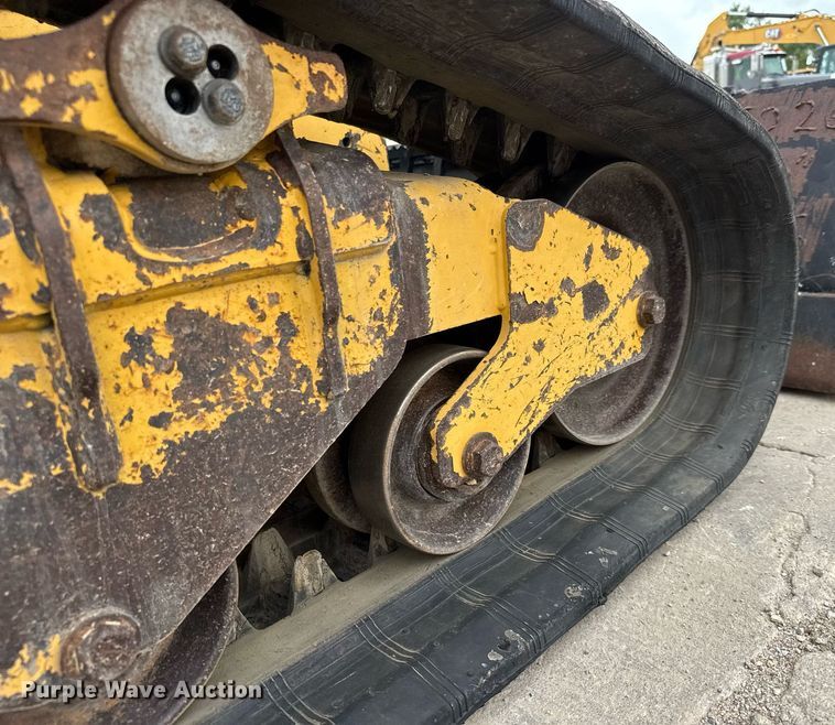 image for item DY0440 2015 Caterpillar 289D tracked skid steer loader