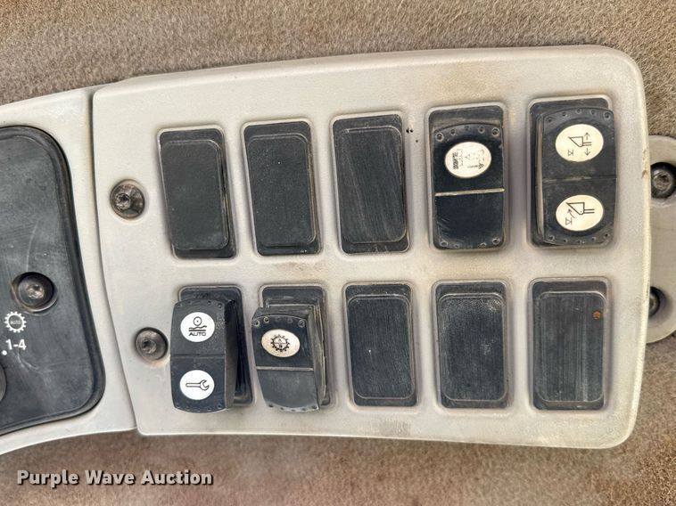 image for item DY0441 2006 Caterpillar 972H wheel loader