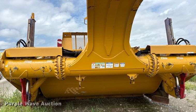 image for item DY0442 2016 K-Tec 1237 scraper