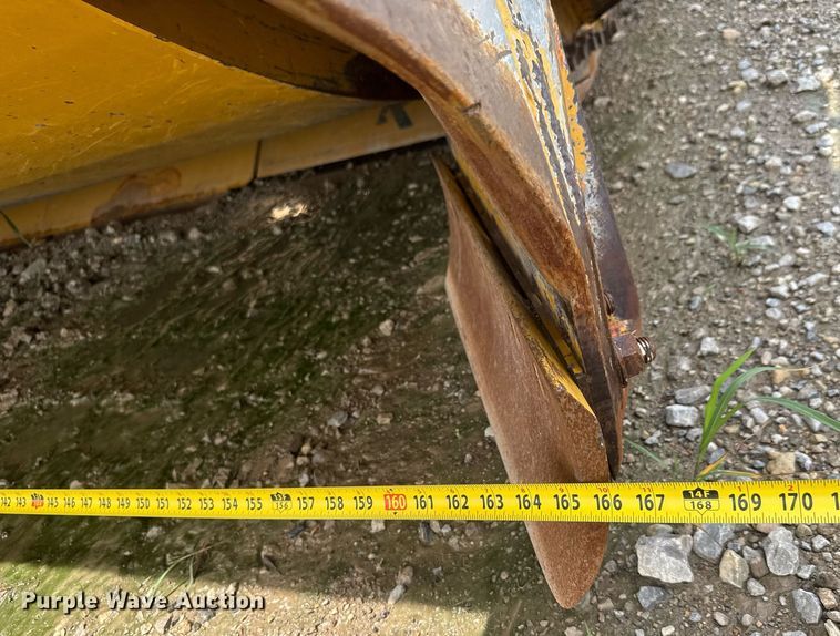 image for item DY0442 2016 K-Tec 1237 scraper