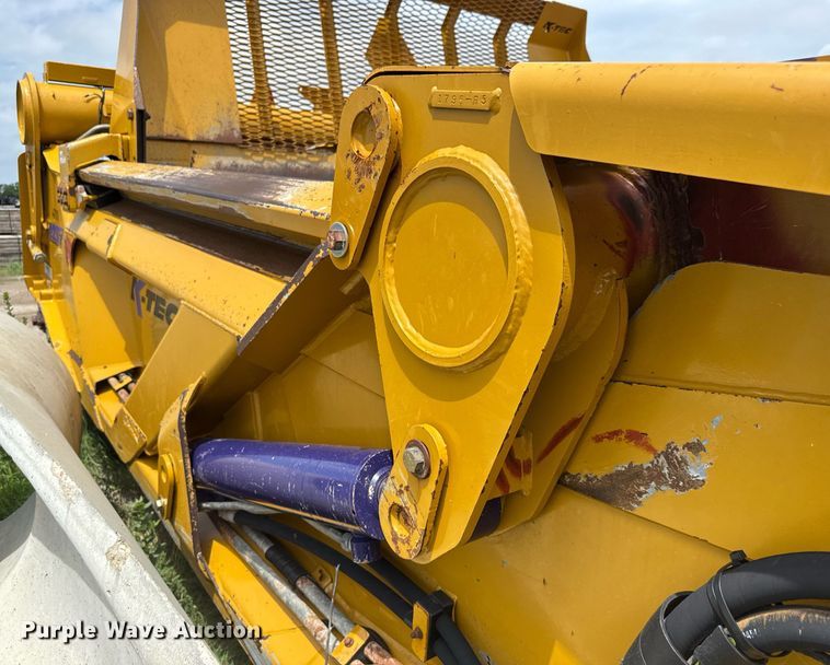 image for item DY0442 2016 K-Tec 1237 scraper